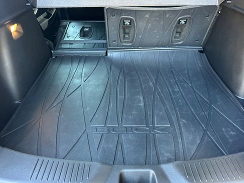 Certified 2024 Buick Envista Preferred w/ Convenience I Package image 18