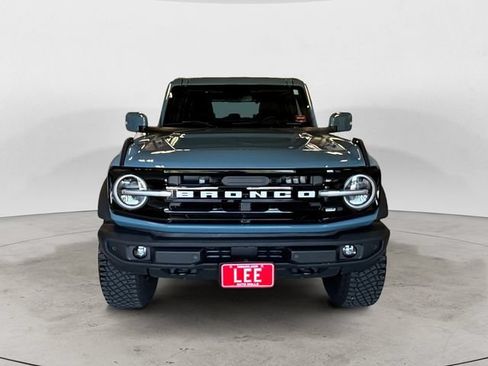Used 2023 Ford Bronco Outer Banks w/ Sasquatch Package AWD/4WD image 9