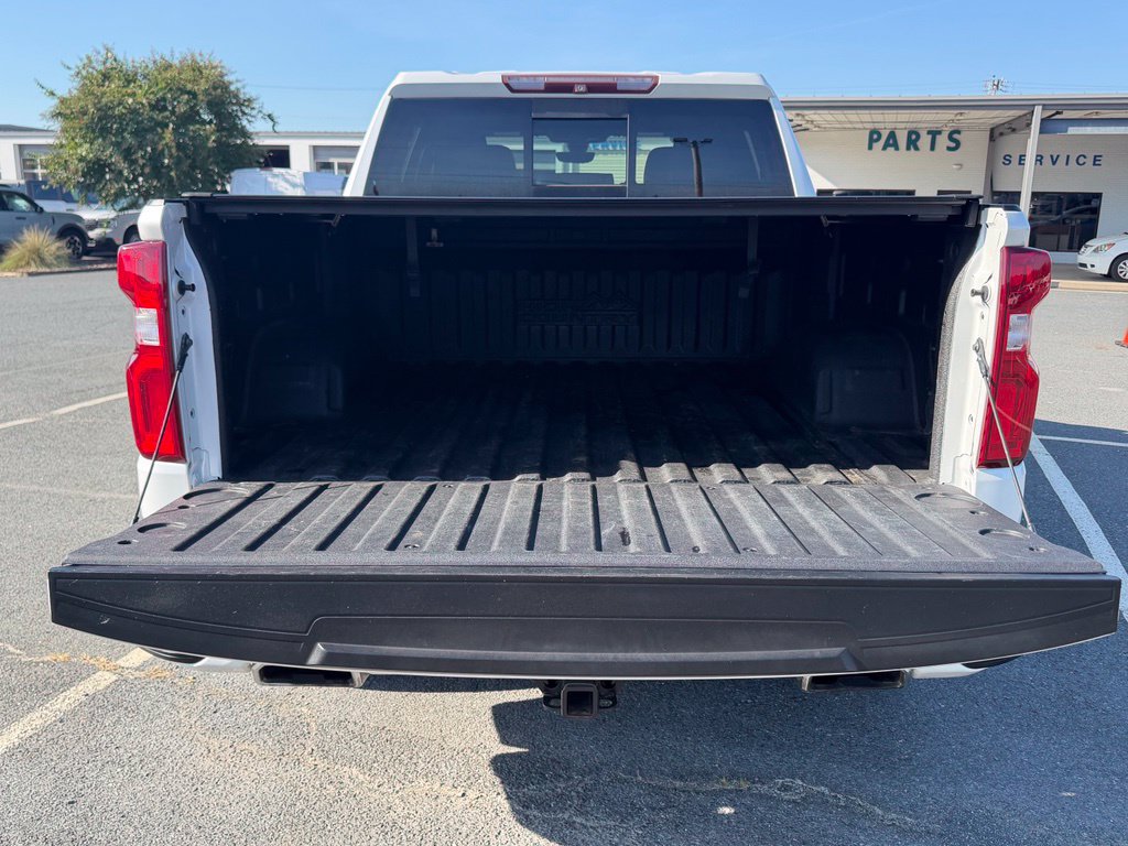 Used 2019 Chevrolet Silverado 1500 High Country w/ High Country Premium Package AWD/4WD image 5