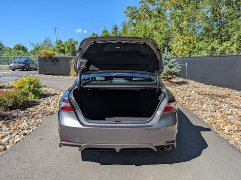 Used 2023 Toyota Camry SE image 16