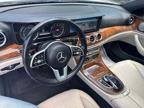 Used 2019 Mercedes-Benz E 300 w/ Premium 1 Package image 20