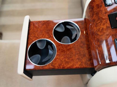 Used 2007 Maybach 57 image 47