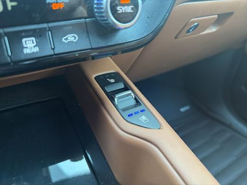 Certified 2024 Kia Telluride SX Prestige X-Line AWD/4WD image 11