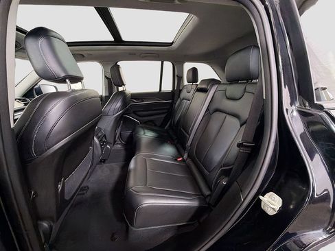Used 2023 Jeep Grand Cherokee 4WD 4xe image 27