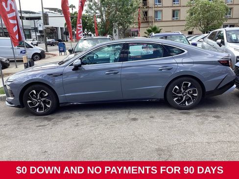 Used 2025 Hyundai Sonata SEL FWD image 9