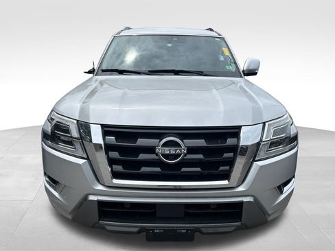 Used 2021 Nissan Armada SL w/ Captain's Chairs Package RWD image 11