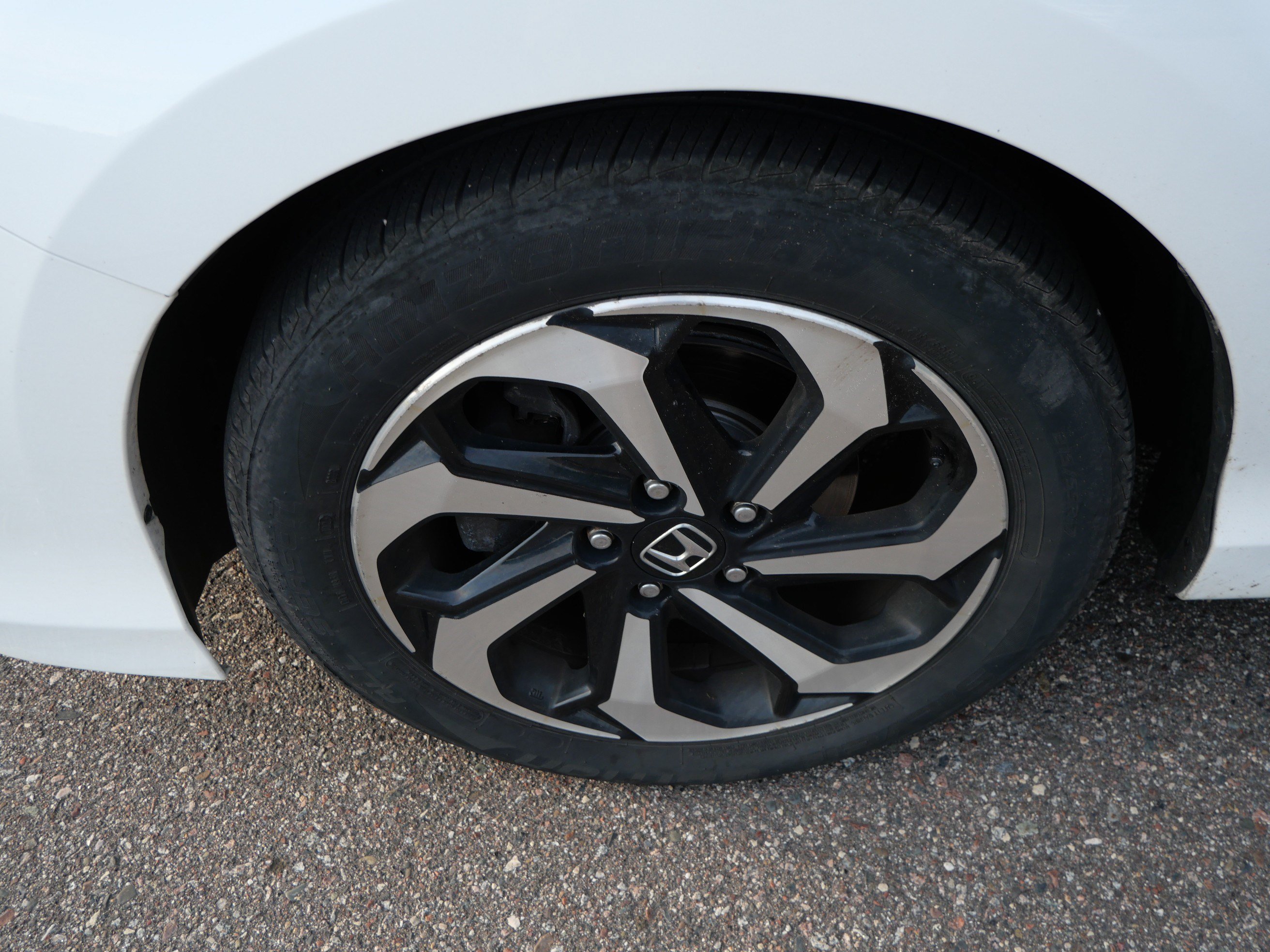 Used 2016 Honda Accord EX-L image 15