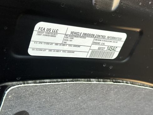 Used 2026 Chrysler Pacifica Select FWD image 31