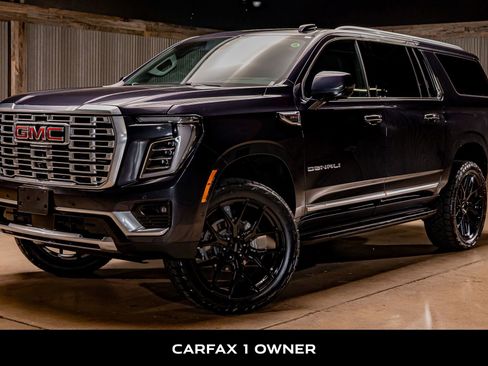Used 2025 GMC Yukon XL Denali image 5