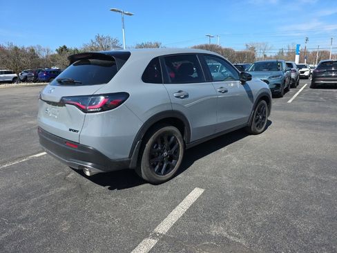 Used 2024 Honda HR-V Sport image 7