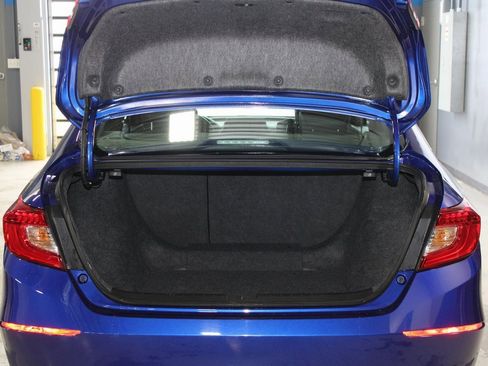 Used 2022 Honda Accord Sport image 45