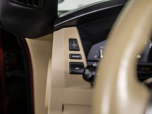 Used 2008 Cadillac XLR image 33