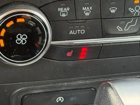 Used 2020 Ford EcoSport SE FWD image 26