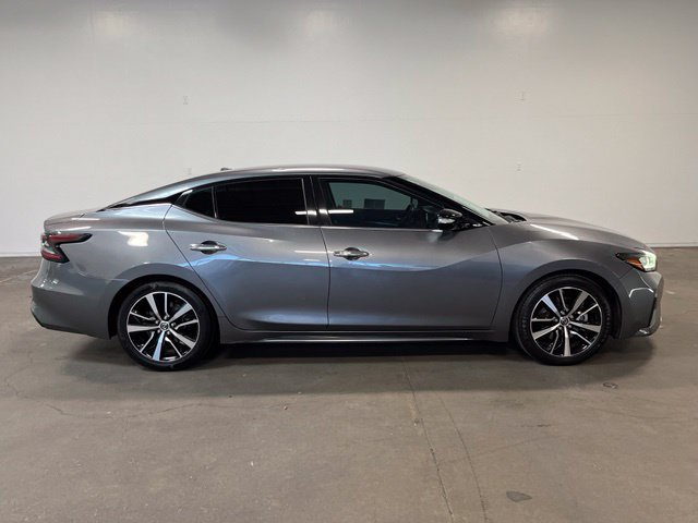 Used 2021 Nissan Maxima 3.5 SV w/ Floor Mat Group FWD image 2