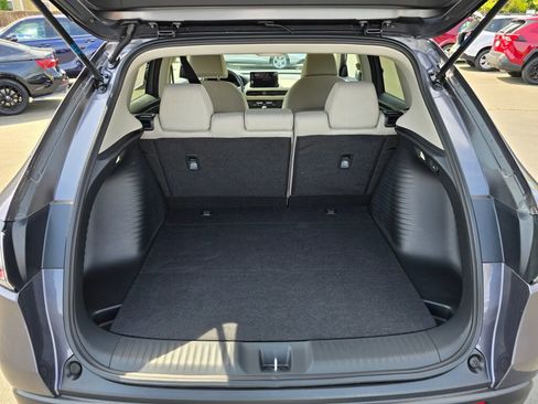 Certified 2026 Honda HR-V LX image 6