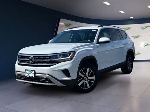 Used 2022 Volkswagen Atlas SE image 3