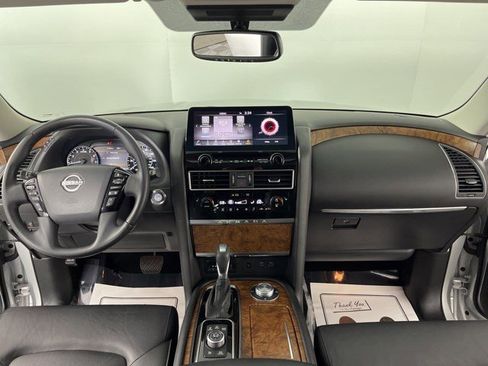 Used 2024 Nissan Armada SL image 36
