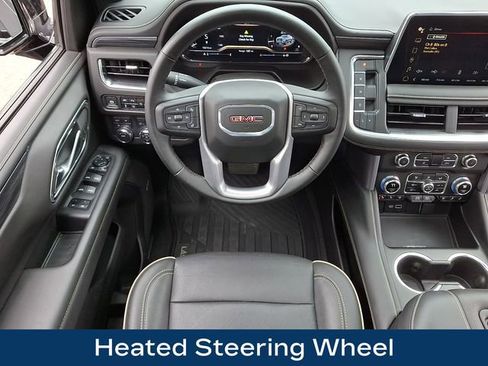 Used 2024 GMC Yukon XL SLT image 16