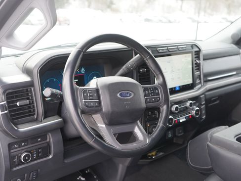 Used 2024 Ford F350 Lariat image 20