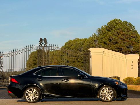 Used 2020 Lexus IS 300 F Sport image 6