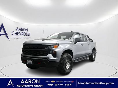 Used 2025 Chevrolet Silverado 1500 Custom Trail Boss w/ LPO, Dark Essentials Package