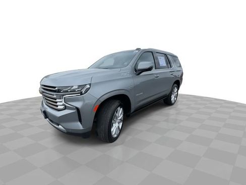 Certified 2024 Chevrolet Tahoe High Country w/ Premium Package AWD/4WD image 4