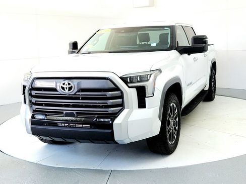 Used 2022 Toyota Tundra Limited AWD/4WD image 2