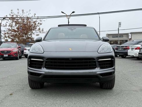 Used 2019 Porsche Cayenne image 2