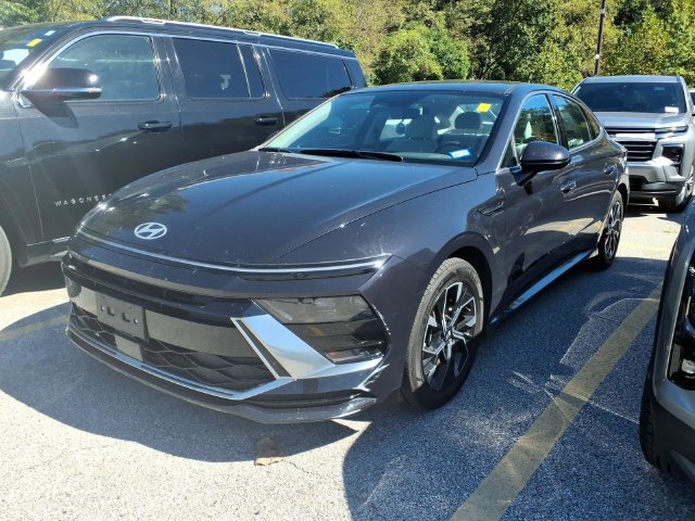 Used 2024 Hyundai Sonata SEL FWD image 1