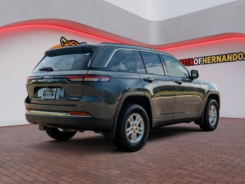 Used 2024 Jeep Grand Cherokee Laredo w/ MOPAR Finishing Package AWD/4WD image 6