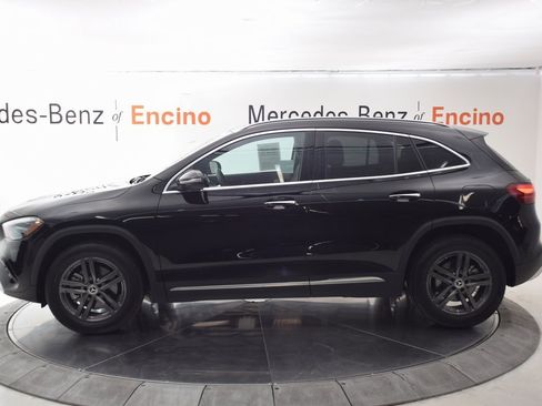 Certified 2025 Mercedes-Benz GLA 250 image 3