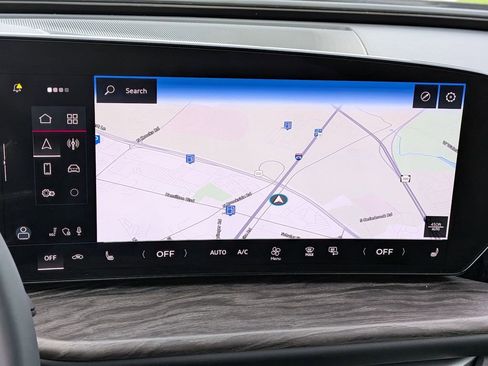 New 2025 Audi Q5 Premium image 11