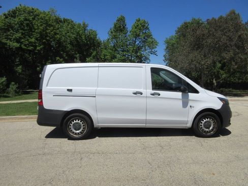 Used 2019 Mercedes-Benz Metris image 8