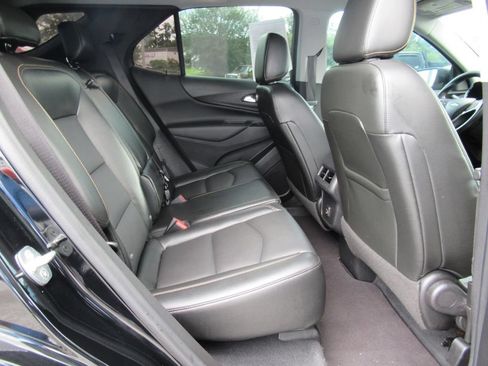 Used 2020 Chevrolet Equinox LT w/ Midnight Edition FWD image 33