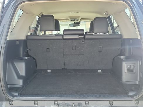 Used 2024 Toyota 4Runner SR5 Premium image 8