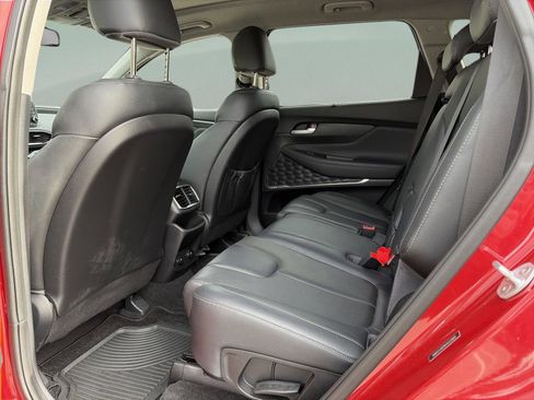 Used 2019 Hyundai Santa Fe Limited image 16