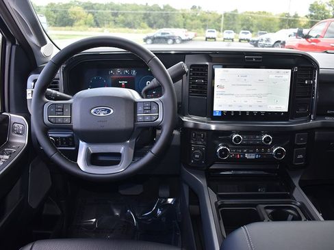New 2026 Ford F350 Lariat w/ FX4 Off-Road Package image 18