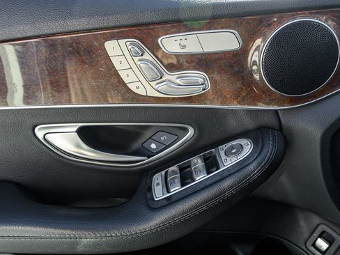 Used 2017 Mercedes-Benz C 300 4MATIC Sedan w/ Premium 1 Package image 22