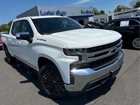 Certified 2019 Chevrolet Silverado 1500 LT w/ All-Star Edition AWD/4WD image 2