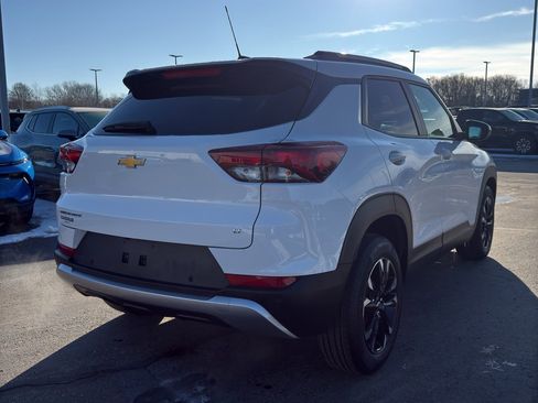 Used 2023 Chevrolet TrailBlazer LT w/ Convenience Package image 5