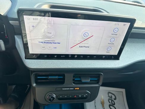 New 2025 Ford Maverick XLT w/ XLT Luxury Package image 8