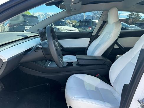 Used 2021 Tesla Model 3 Long Range image 23