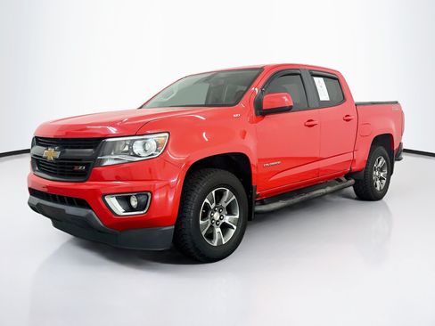 Used 2015 Chevrolet Colorado Z71 AWD/4WD image 3
