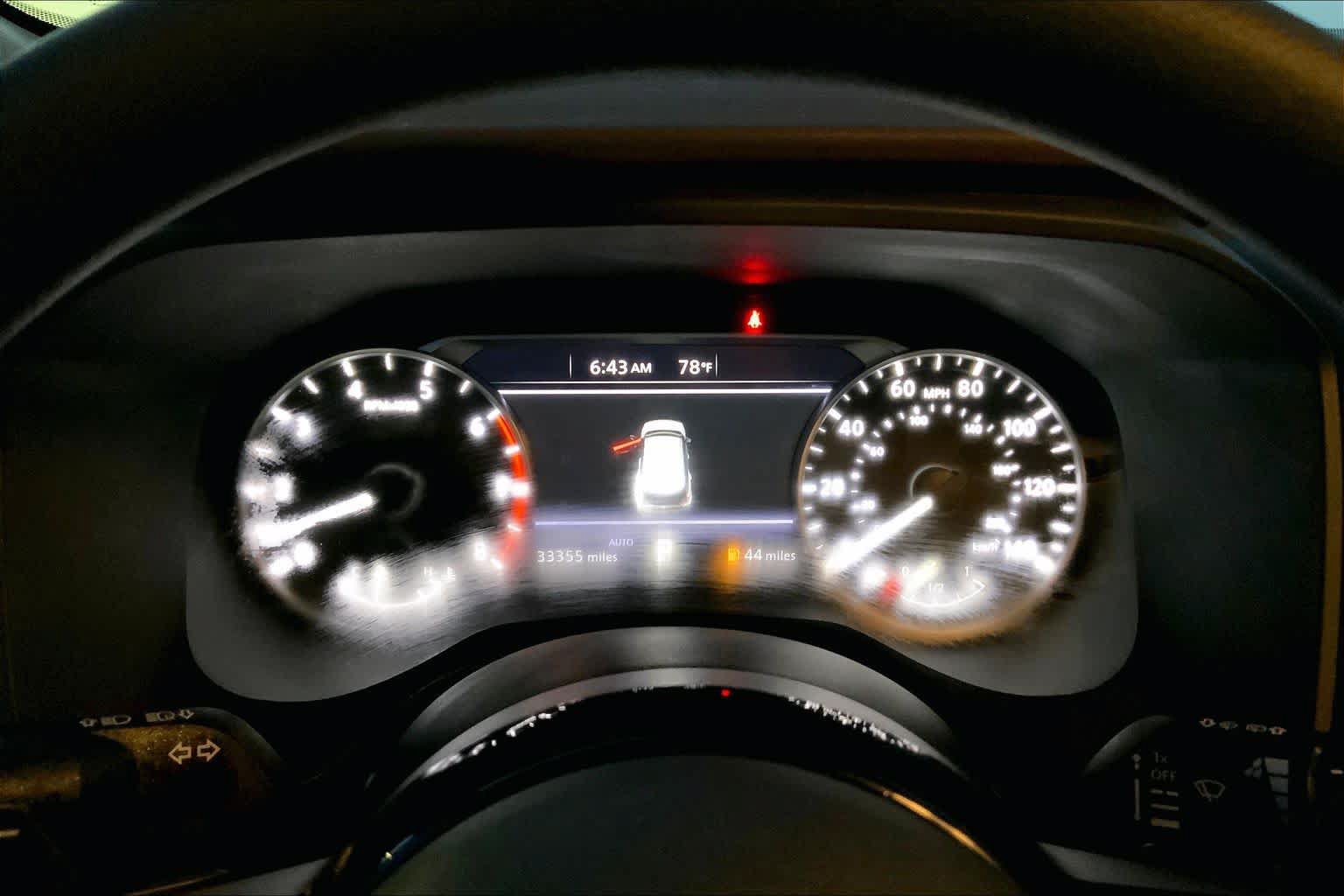 Used 2023 Nissan Rogue SV AWD/4WD image 23