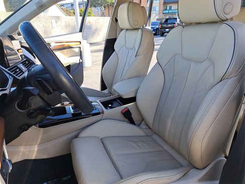 Used 2023 Audi Q5 e Premium Plus w/ Premium Plus Package image 15