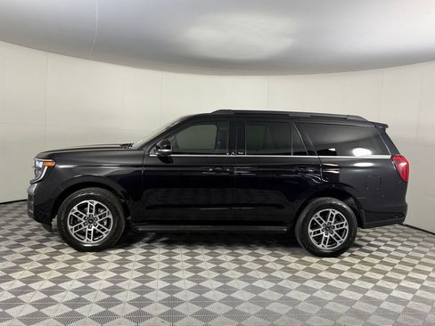 Used 2025 Ford Expedition Active AWD/4WD image 11