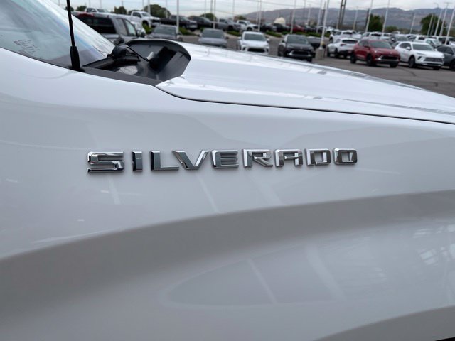 Used 2023 Chevrolet Silverado 1500 Custom AWD/4WD image 18