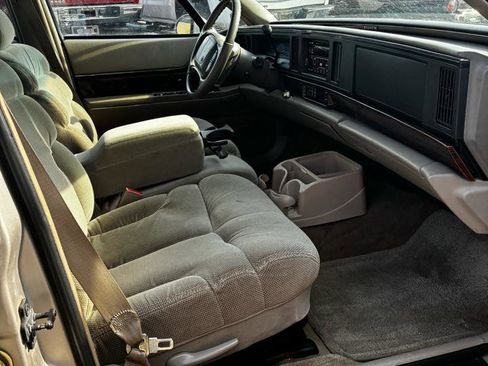 Used 1998 Buick Le Sabre Limited w/ Prestige Opt Pkg image 35