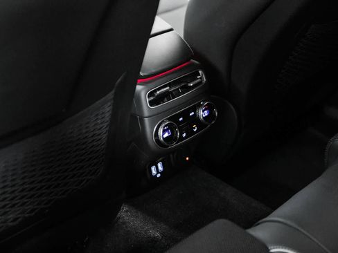 Used 2023 Genesis GV70 2.5T w/ Sport Prestige Package AWD/4WD image 32