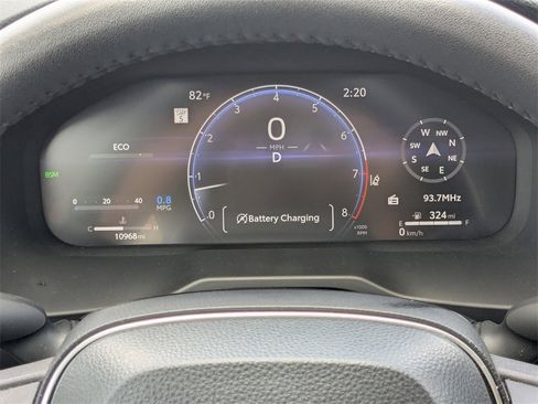 Used 2024 Toyota RAV4 Limited image 23